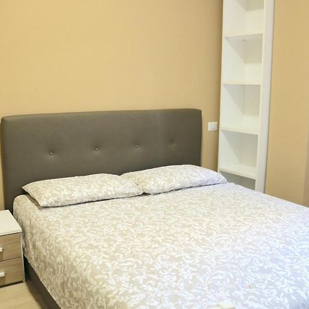 Portello Double Rooms Flat - 3 People มิลาน ภายนอก รูปภาพ
