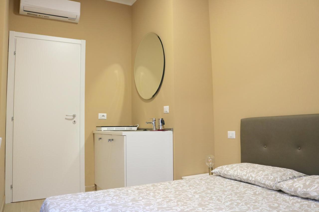 Portello Double Rooms Flat - 3 People มิลาน ภายนอก รูปภาพ