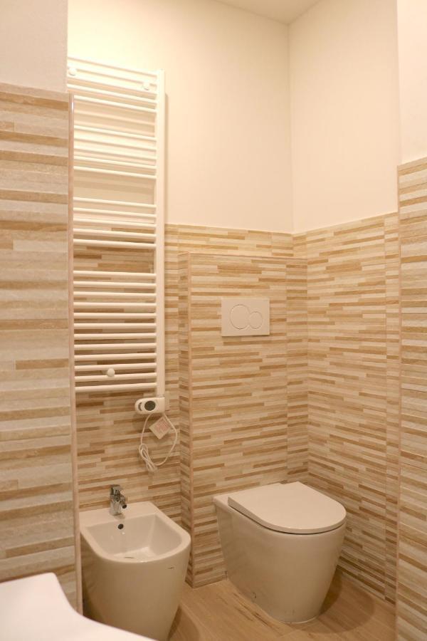Portello Double Rooms Flat - 3 People มิลาน ภายนอก รูปภาพ