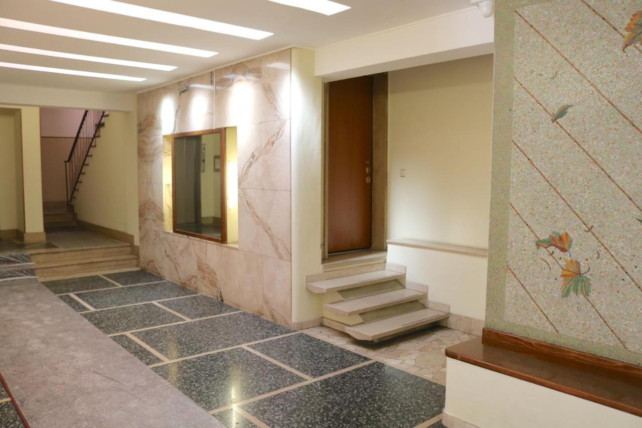 Portello Double Rooms Flat - 3 People มิลาน ภายนอก รูปภาพ